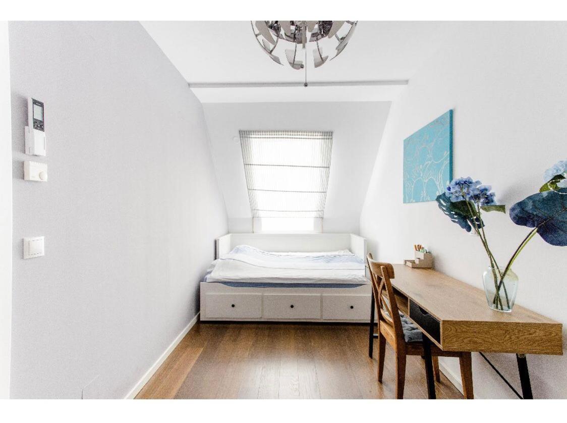 Stylish Rooms, Sunny Terrace In Vienna City Center المظهر الخارجي الصورة