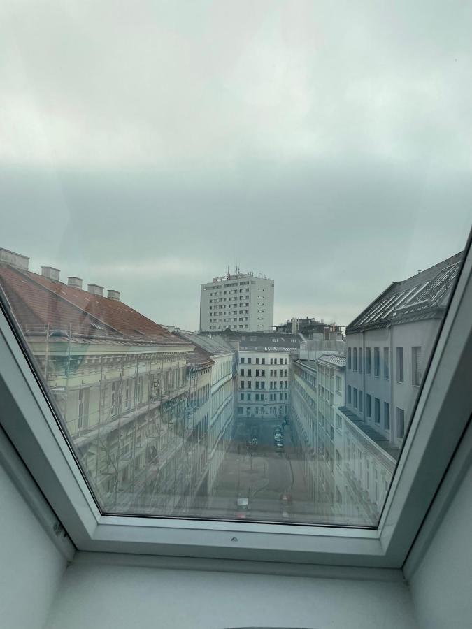 Stylish Rooms, Sunny Terrace In Vienna City Center المظهر الخارجي الصورة